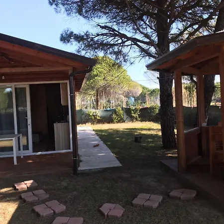 Dom wakacyjny Gjiri Lalzit Durrës