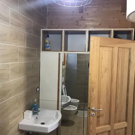 Prázdninový dům Gjiri Lalzit *