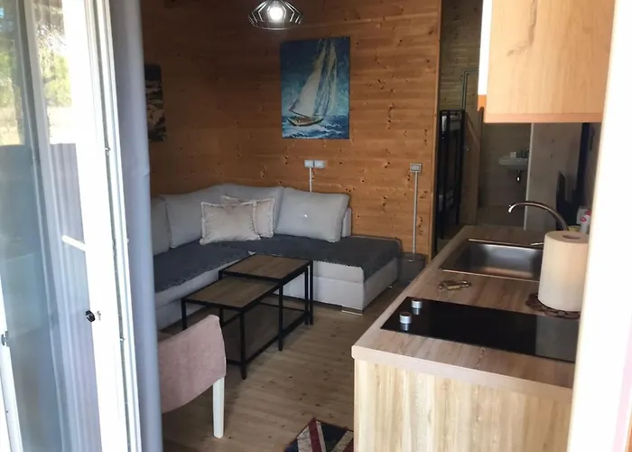 Gjiri Lalzit * Dıraç